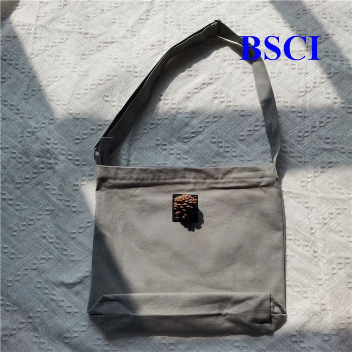 Canvas Shoulder Bag with Zipper
