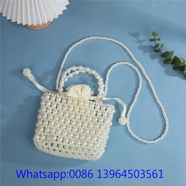 Crossboday Pearl helmilaukku