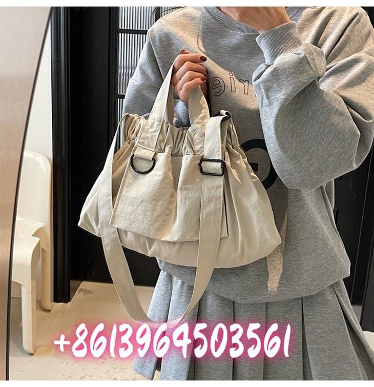Nylon kangas olkalaukku beige