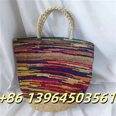 Käsintehty monivärinen Raffia-ämpäri