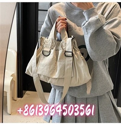 Nylon kangas olkalaukku beige