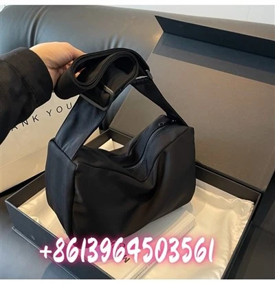 Nainen nylon CrossBoday -laukku